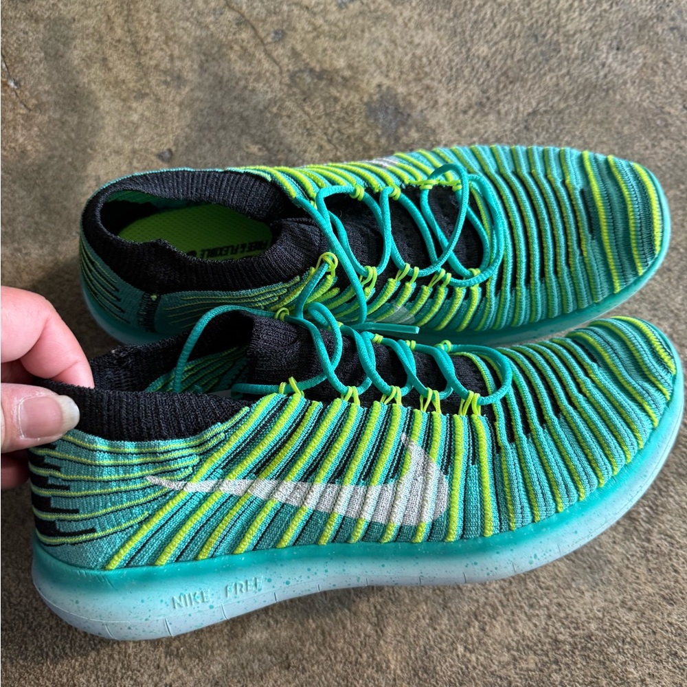 Nike Kids Sneakers - Teal and Lime